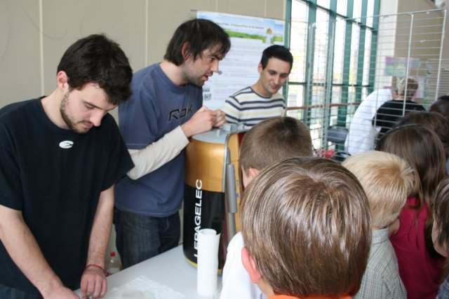 Chimie et terroir à Guichen Mai 2010